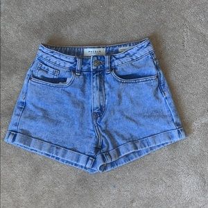 mom jean shorts